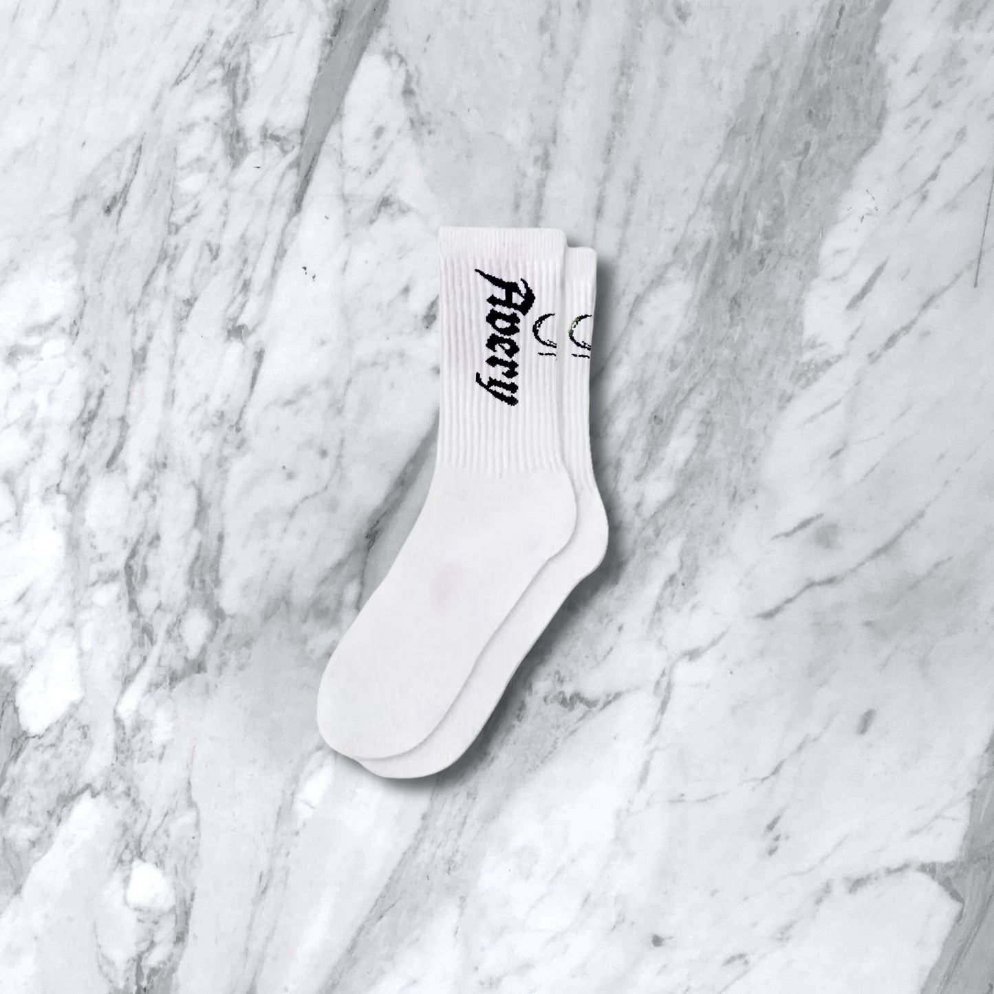 "Avery black socks"